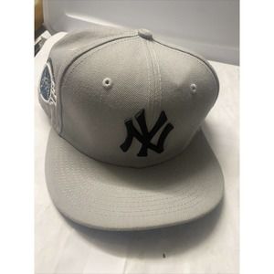 New Era New York Yankees Grey 9Fifty Snapback Cap 100th Anniversary Cap 7 1/4